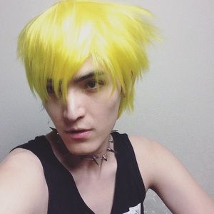 Hot Topic Accessories - 🆕Neon Yellow Ultra Bright Wig Short Hair Cosplay Hot Topic Accessories - 🆕Neon Yellow Ultra Bright Wig Short Hair Cosplay