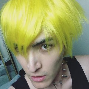 Hot Topic Accessories - 🆕Neon Yellow Ultra Bright Wig Short Hair Cosplay Hot Topic Accessories - 🆕Neon Yellow Ultra Bright Wig Short Hair Cosplay