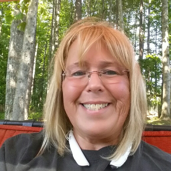 Meet your Posher, Kathy