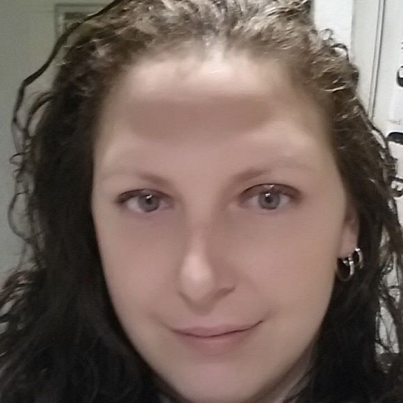 Meet your Posher, Erika