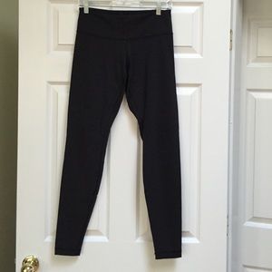 Lululemon wunder under full on luxtreme pants