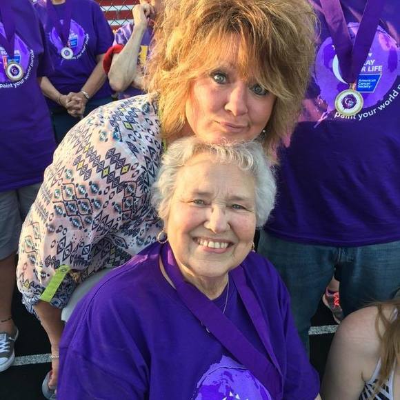 Meet your Posher, Lisa - Picture 1 of 1