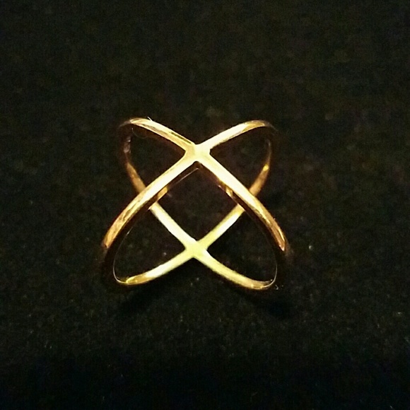 ✨LAST✨ Criss Cross "X" Sterling Silver Ring - Picture 4 of 4