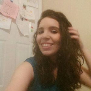 Meet your Posher, Kellie