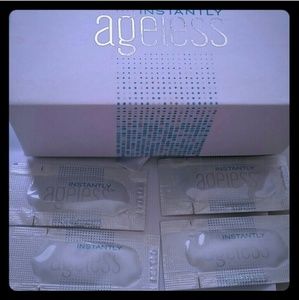 4 Instantly Ageless Jeunesse Anti-aging