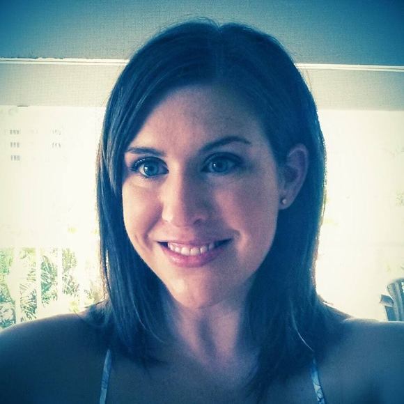 Meet your Posher, Heather - Picture 1 of 1