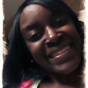 Meet your Posher, Lakisha