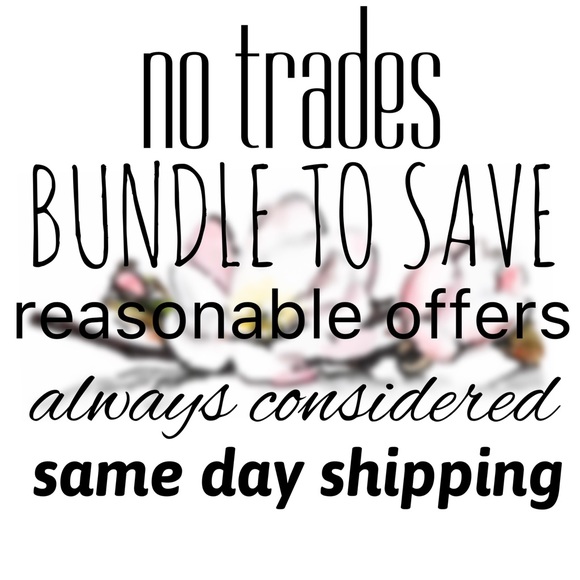 Meet your Posher, Nicole - Picture 2 of 2