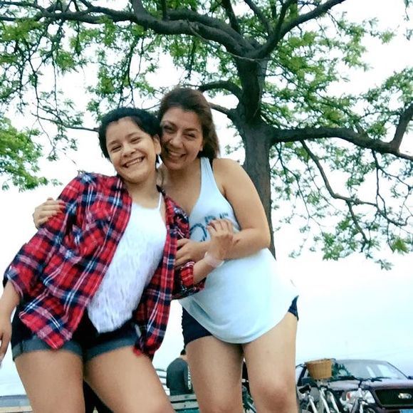 Meet your Posher, Alison - Picture 1 of 1