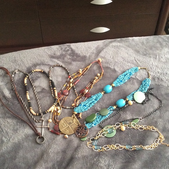 Huge sale 🎊🎊🎊 of man and woman necklace