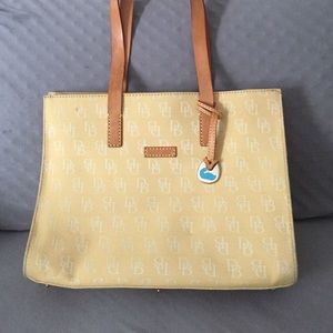 Dooney & Bourke shoulder bag