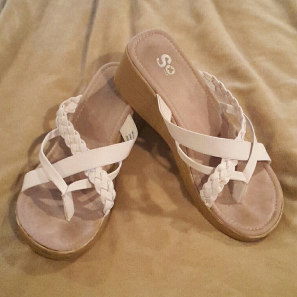 So brand white sandels