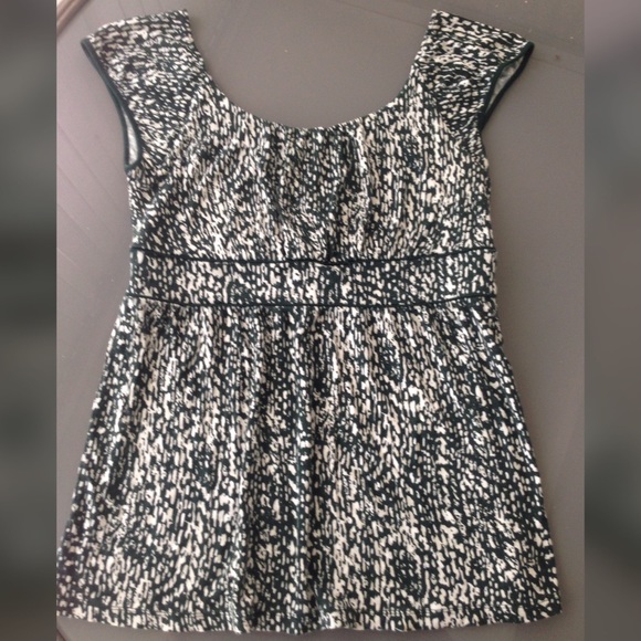 Banana Republic Top Size M