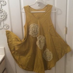Santa Fe chic! Cotton gauze tank. Sale! Reduc d!