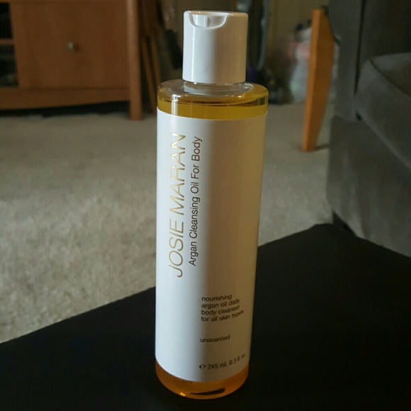 Josie Maran Argan Cleansing Oil