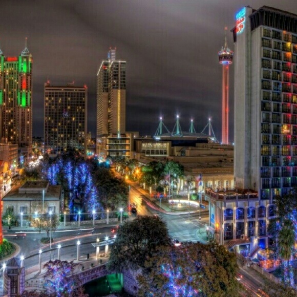 Meet your Posher, Vanessa - Picture 3 of 4