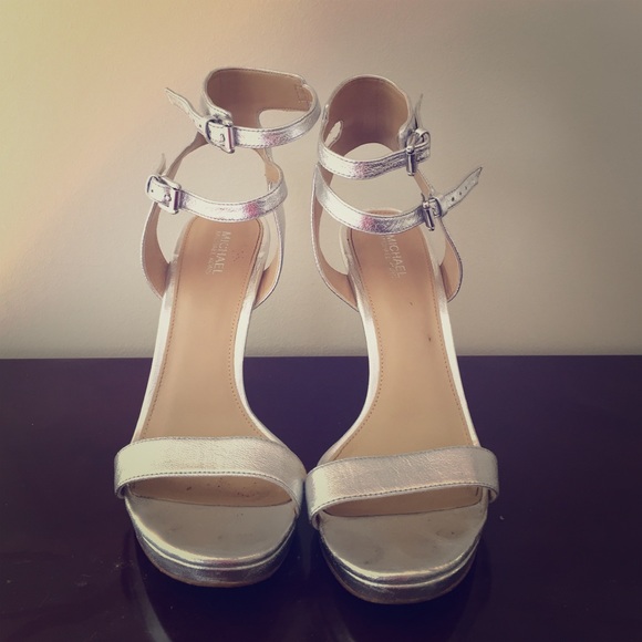 Michael Michael Kors metallic leather heels