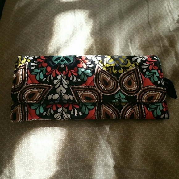 Vera bradly wallet