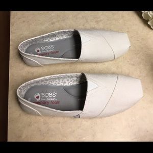 Sketchers Bob shoes size 9 with memory foam