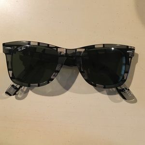 Limited Edition Ray-Ban Wayfarer