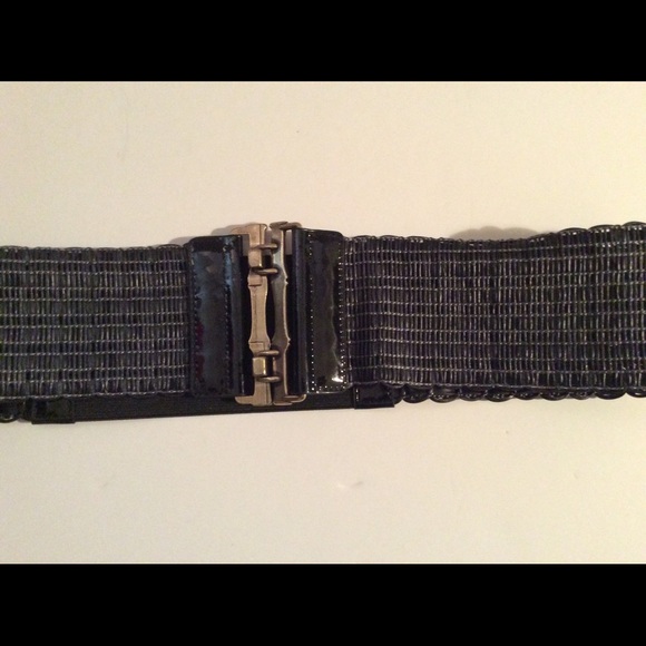Pre owned belt Firm price - Picture 2 of 4