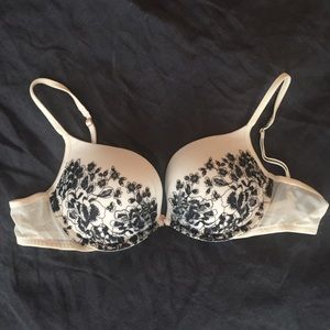 Victoria's Secret Bra 36B