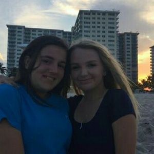 Meet your Posher, Kira