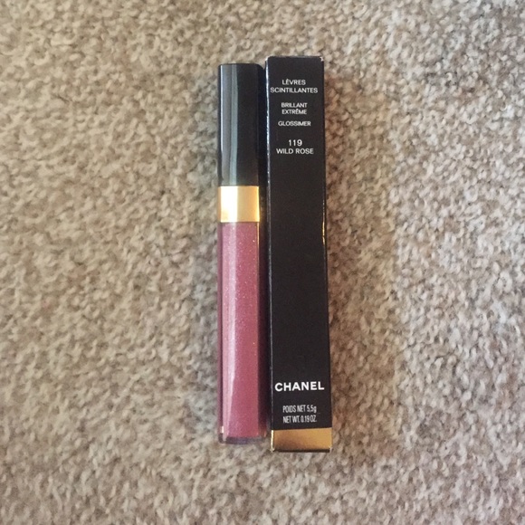 🎀SALE🎀 Chanel Lipgloss- 119 Wild Rose