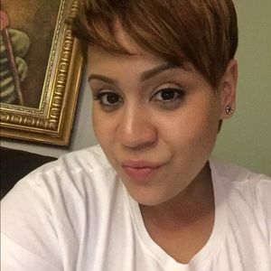 Meet your Posher, Eliana