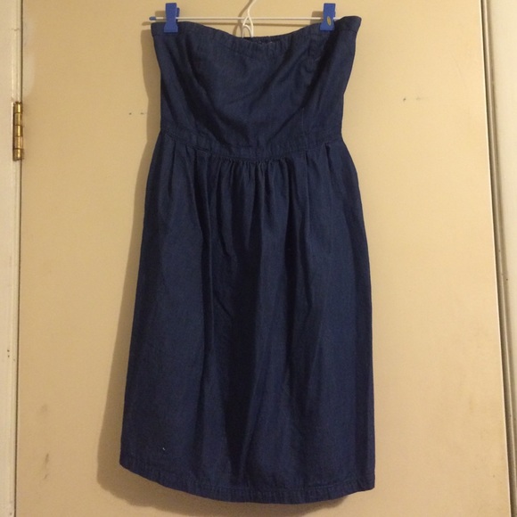 Chambray strapless dress