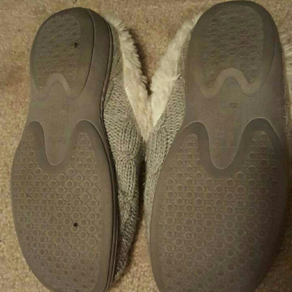 Slippers - Picture 2 of 2