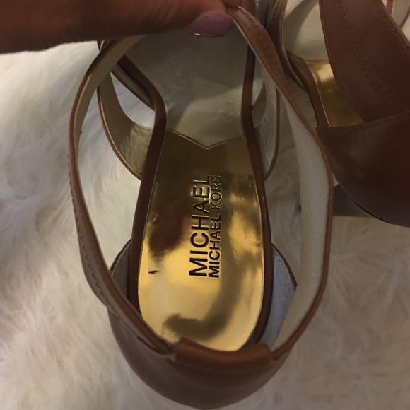 Michael Kors Pump - Picture 4 of 4