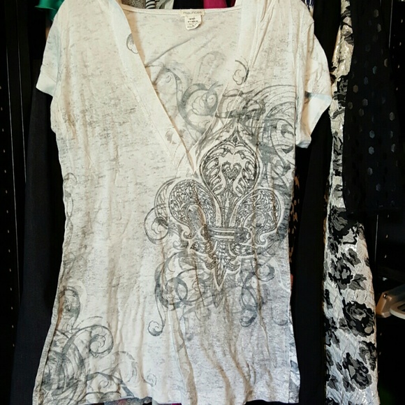 Fleur de lis t