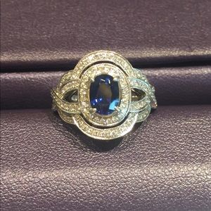 Natural Sapphire and Diamond Ring