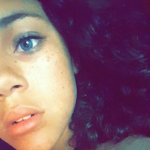 Meet your Posher, Laekyn