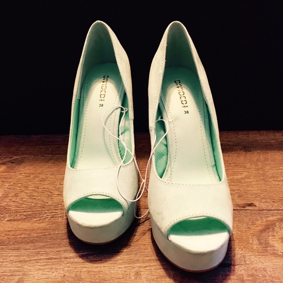 Light green platform shoes - Picture 3 of 3