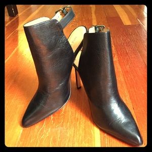 Nine West Nwsplash booties. Size 9.5