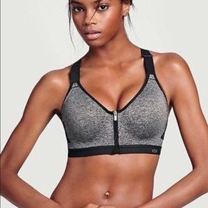 Amazing Victoria's Secret zip up sports bra!