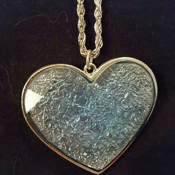 Long heart pendant necklace