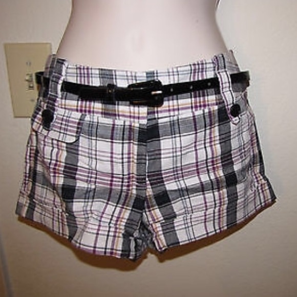 High waisted belted plaid cuff shorts - Picture 4 of 5