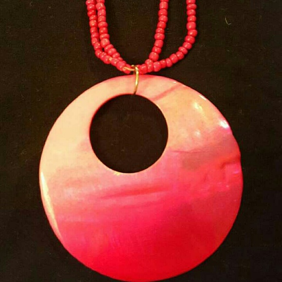 Pink shell beaded necklace