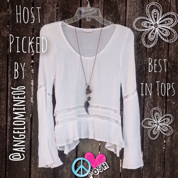E&M Tops - Closet Summer MUST ✨ White Gauzy Top w/ Lace ✨