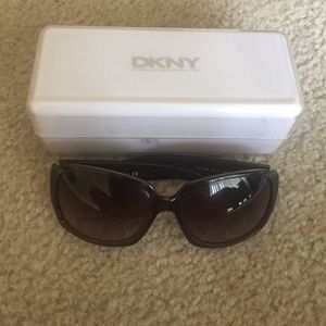Women sunglasses