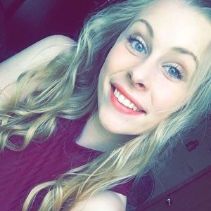 Meet your Posher, Cheyanne