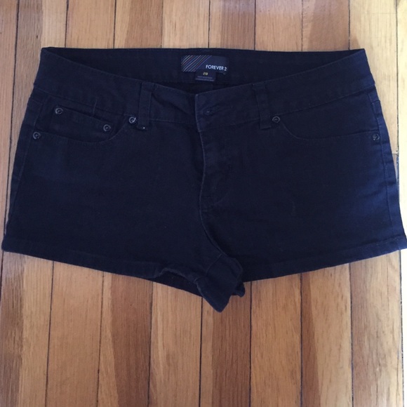 Black Forever 21 shorts