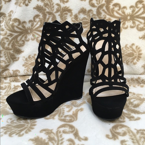 Sexy Cut Out Style Wedge