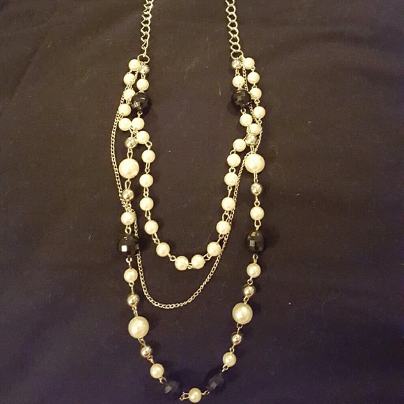 Pearl multiple layered necklace