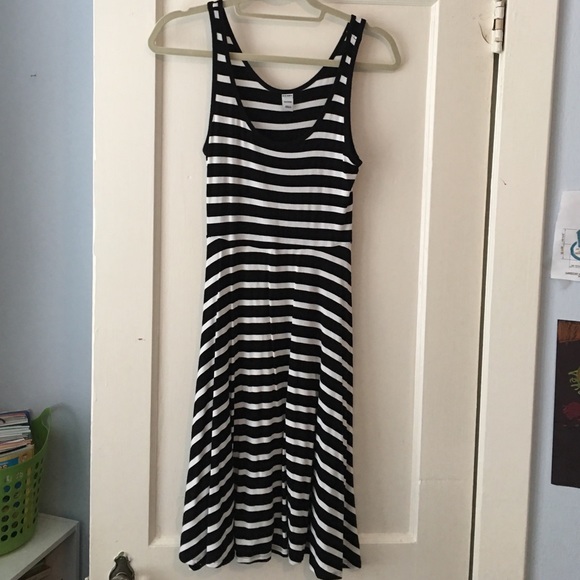 Old Navy black and white striped fit & flare dress