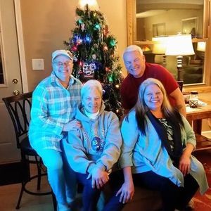 Meet your Posher, Angela