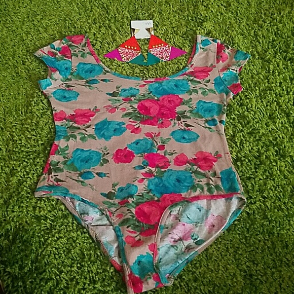 Tre's Bien Body Suit